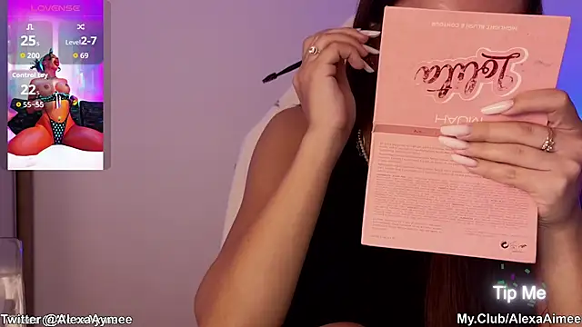 AlexaAimee online show from 4, 11, 2025