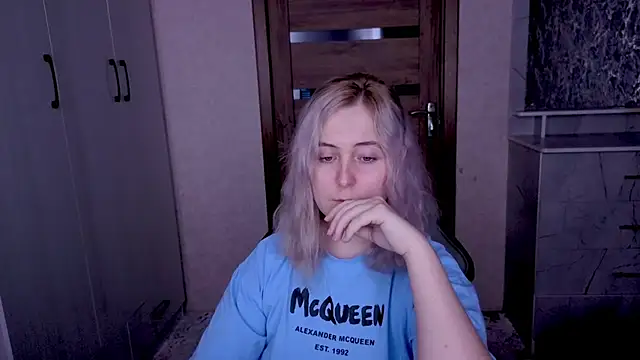 Kristy-Max online show from 21, 3, 2026