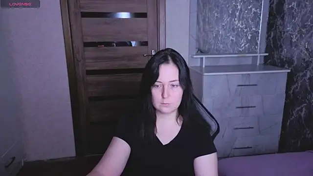 Kristy-Max online show from 8, 8, 2026