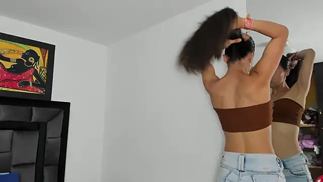 Snapshot of tatiana_valencia chatting on 28, 1, 2025 tatiana valencia online show from 28, 1, 2025