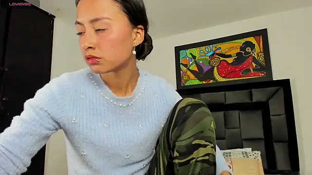 Snapshot of tatiana_valencia chatting on 4, 2, 2025 tatiana valencia online show from 4, 2, 2025