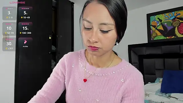 Snapshot of tatiana_valencia chatting on 1, 3, 2025 tatiana valencia online show from 1, 3, 2025