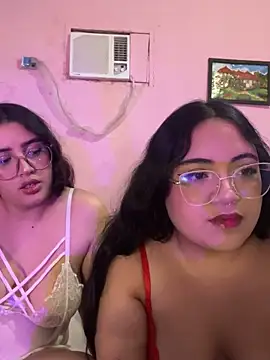 maddie-and-chelsea- online show from 20, 3, 2025