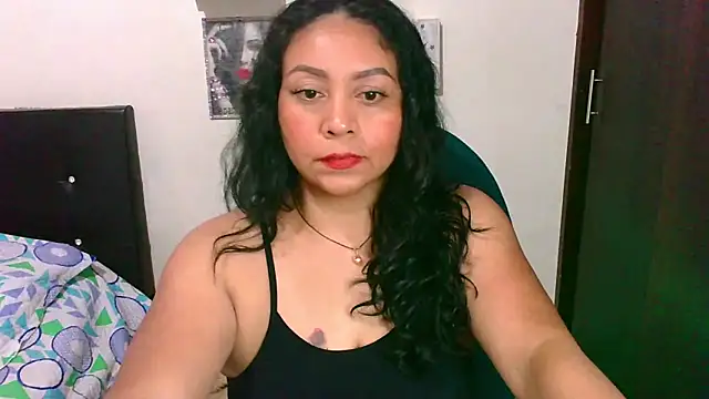 zaray bella online show from 18, 4, 2026