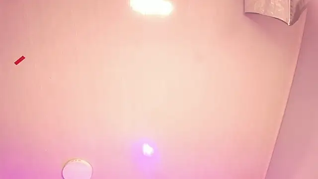 Giovanna oliveira online show from 28, 2, 2025