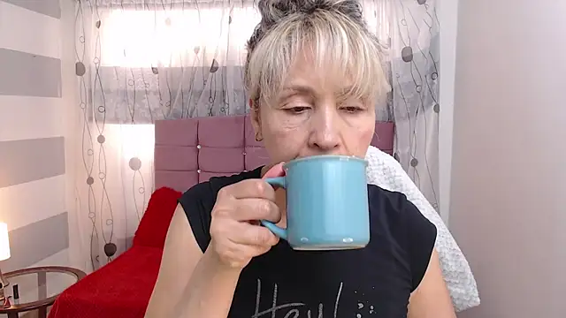 Snapshot of Afrodita_sg chatting on 6, 2, 2025 Afrodita sg online show from 6, 2, 2025