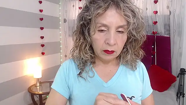 Snapshot of Afrodita_sg chatting on 3, 11, 2025 Afrodita sg online show from 3, 11, 2025