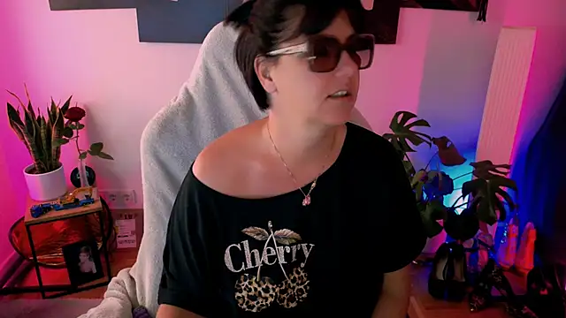 NatiLove35 online show from 12, 6, 2026