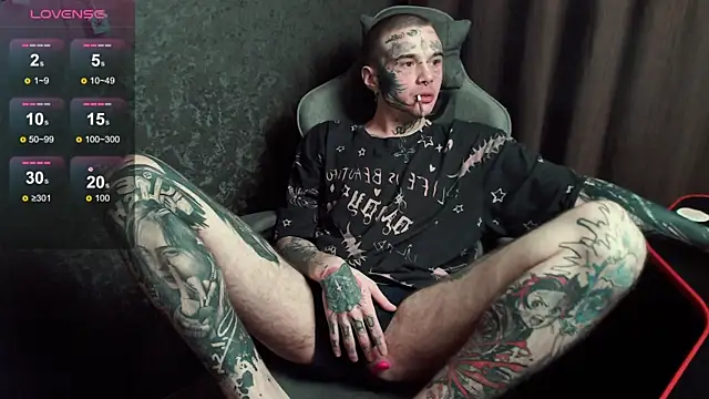 lonelycrystal online show from 30, 9, 2025