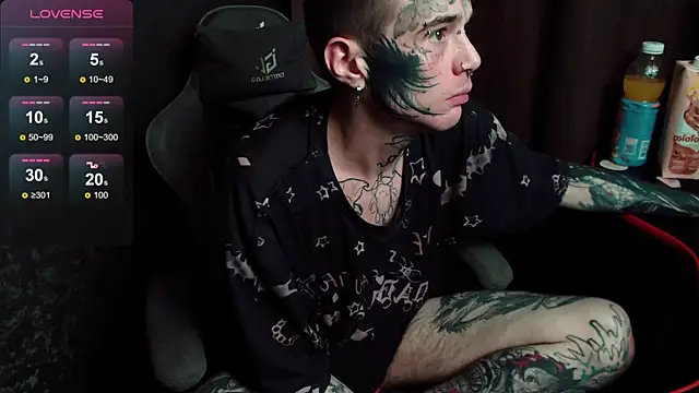 lonelycrystal online show from 30, 10, 2025