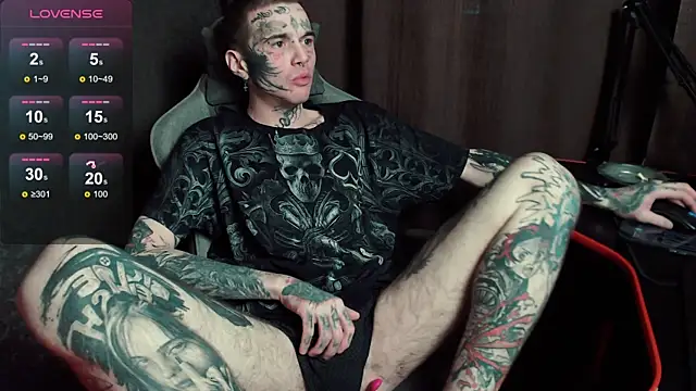 lonelycrystal online show from 6, 11, 2025