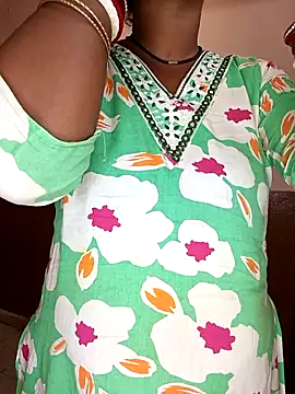 juhi06 online show from 18, 4, 2026