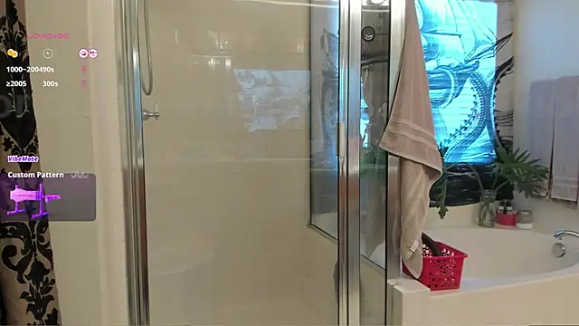 Peaches N Kreme online show from 18, 2, 2025