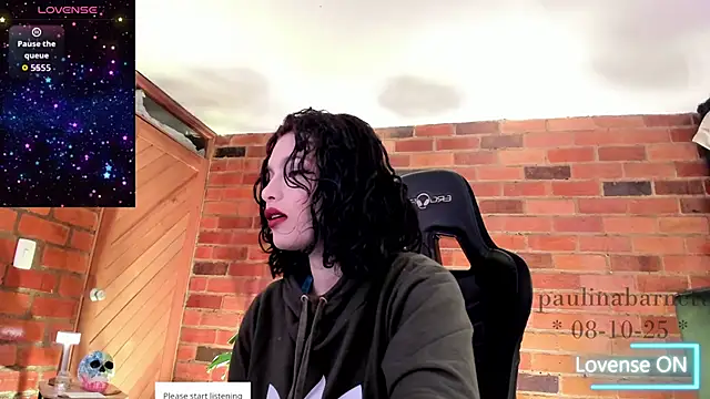 paulinabarnett- online show from 8, 10, 2025