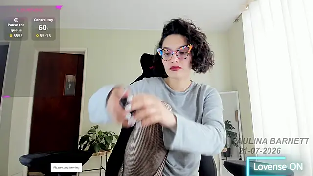 paulinabarnett- online show from 21, 7, 2026