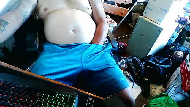 slickwill123 online show from 13, 7, 2026