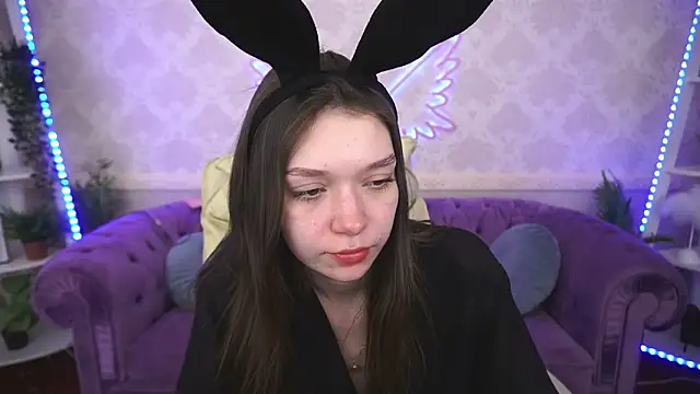 Cherry Wipe online show from 23, 2, 2025