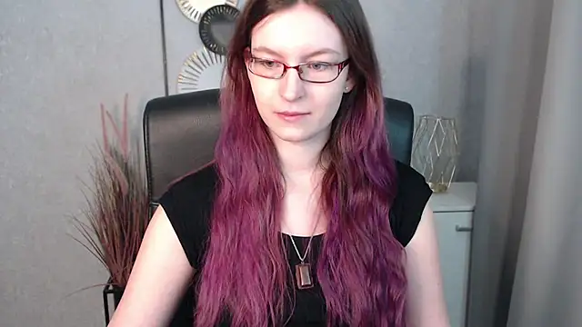 emmaxDelight online show from 21, 1, 2025