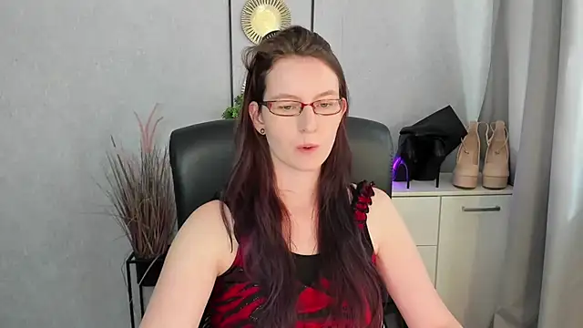 Snapshot of emmaxDelight chatting on 28, 7, 2026 emmaxDelight online show from 28, 7, 2026