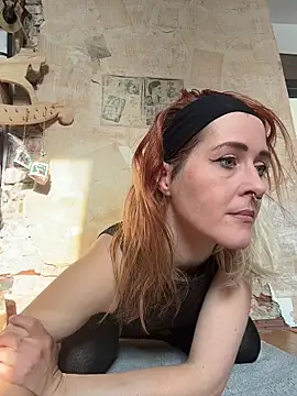 Snapshot of JoleneFuego chatting on 2, 2, 2026 JoleneFuego online show from 2, 2, 2026