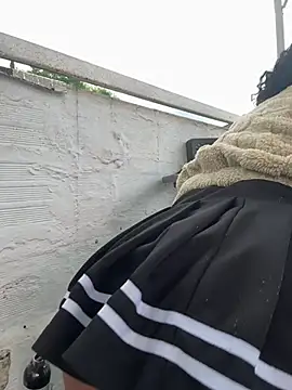 bella  honey online show from 3, 2, 2025