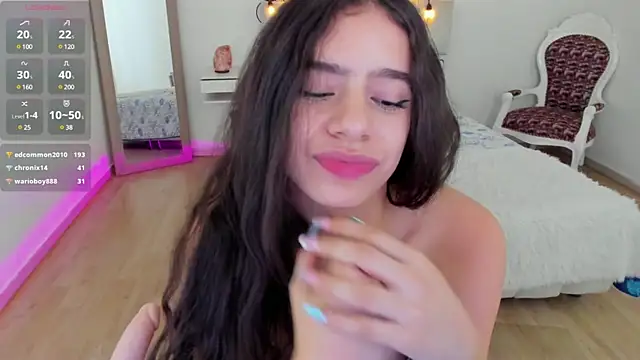 Snapshot of zoe_turnner_18 chatting on 19, 1, 2025 zoe turnner 18 online show from 19, 1, 2025