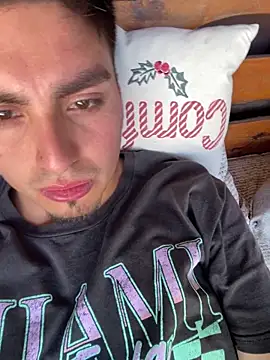 Guilty-pleasure97 online show from 15, 4, 2026