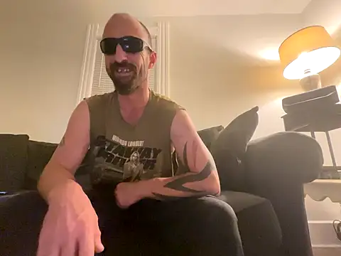 Snapshot of armdy371 chatting on 19, 10, 2025 armdy371 online show from 19, 10, 2025