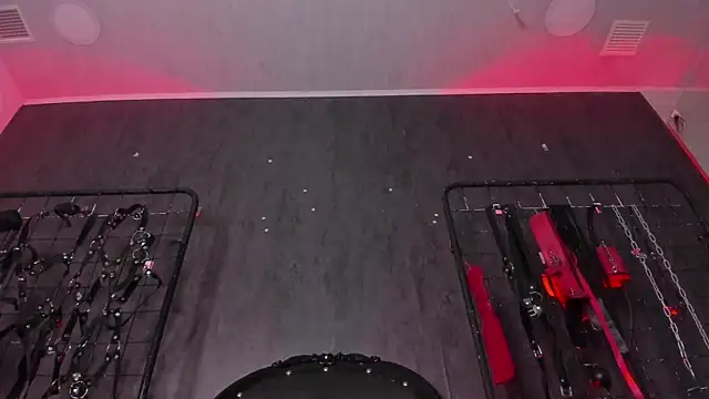 Carolina Arias online show from 15, 10, 2025