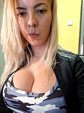 allinqueen online show from 9, 3, 2026