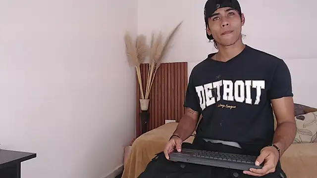 zander 2120 online show from 13, 12, 2024