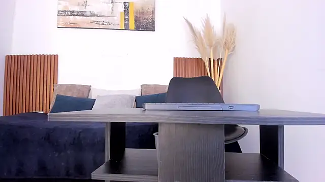 zander 2120 online show from 16, 10, 2025