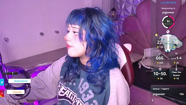 toky doll online show from 22, 9, 2025