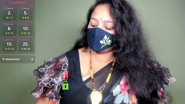 Snapshot of neelu-hoty chatting on 4, 7, 2026 neelu-hoty online show from 4, 7, 2026