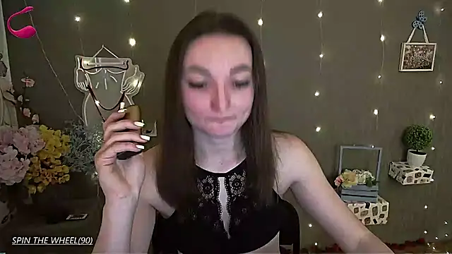  Barbie Kiss  online show from 19, 3, 2025