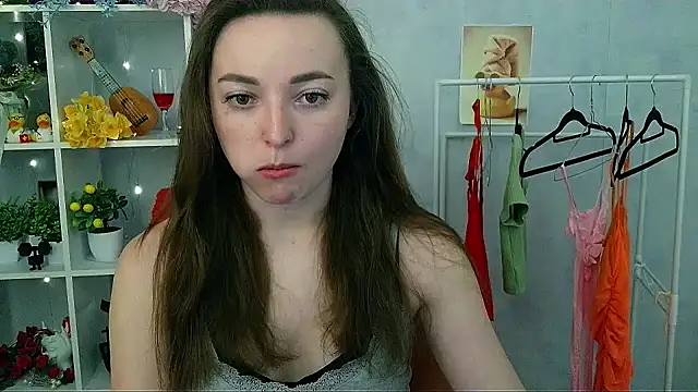  Barbie Kiss  online show from 31, 3, 2026