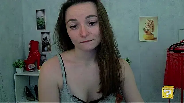  Barbie Kiss  online show from 28, 4, 2026