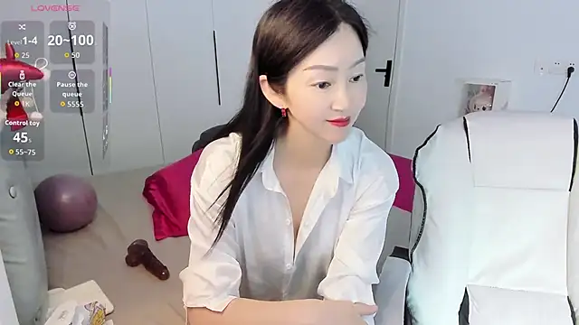 Snapshot of paopao-a chatting on 27, 5, 2026 paopao-a online show from 27, 5, 2026