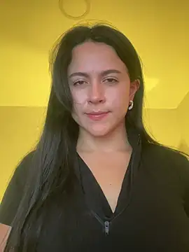 Snapshot of CoralineKam1 chatting on 23, 2, 2025 CoralineKam1 online show from 23, 2, 2025