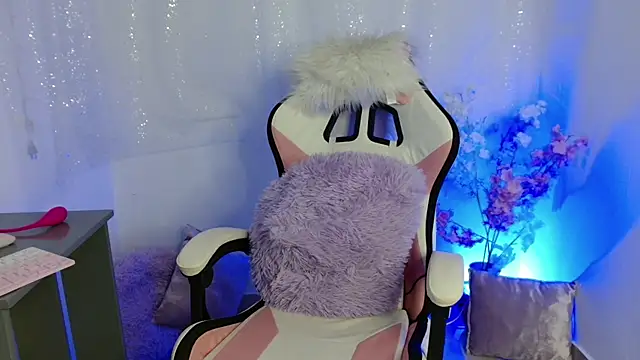 alanavega11 online show from 15, 3, 2025