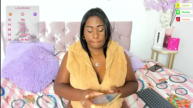 alanavega11 online show from 23, 4, 2026