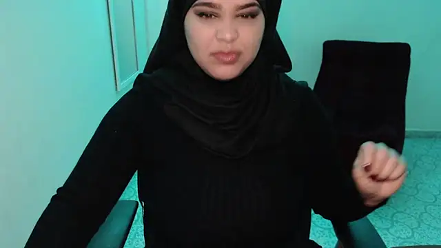 Snapshot of VenussTits97 chatting on 3, 10, 2025 VenussTits97 online show from 3, 10, 2025