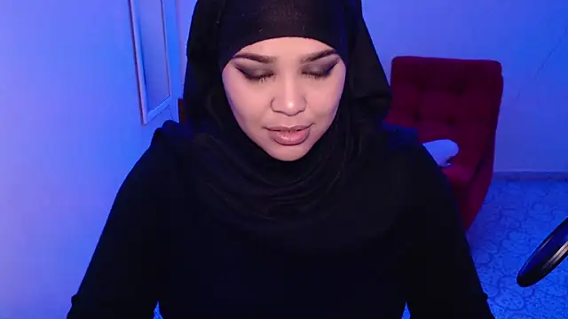 Snapshot of VenussTits97 chatting on 5, 11, 2025 VenussTits97 online show from 5, 11, 2025