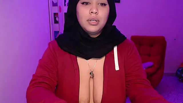 VenussTits97 online show from 25, 7, 2026