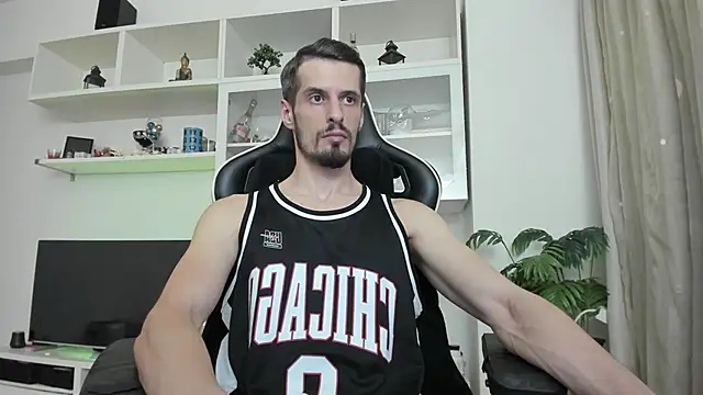 ToddClaytonn online show from 8, 6, 2026