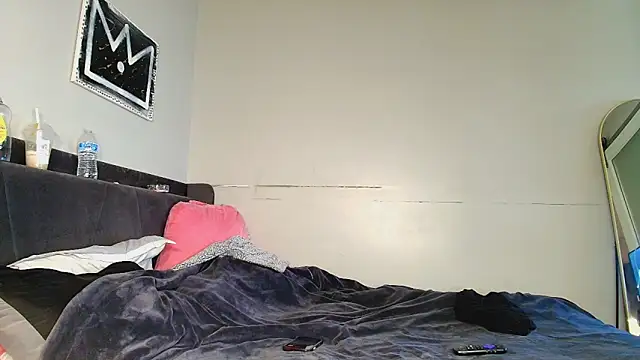 Naomiruty online show from 10, 1, 2026