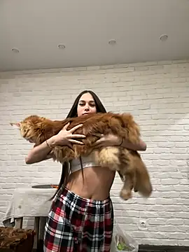 EricaWalls online show from 9, 12, 2024