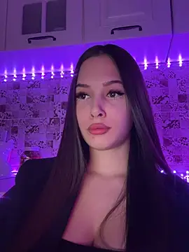 EricaWalls online show from 8, 2, 2025