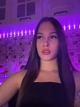 EricaWalls online show from 11, 2, 2025