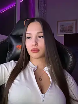 EricaWalls online show from 2, 11, 2025